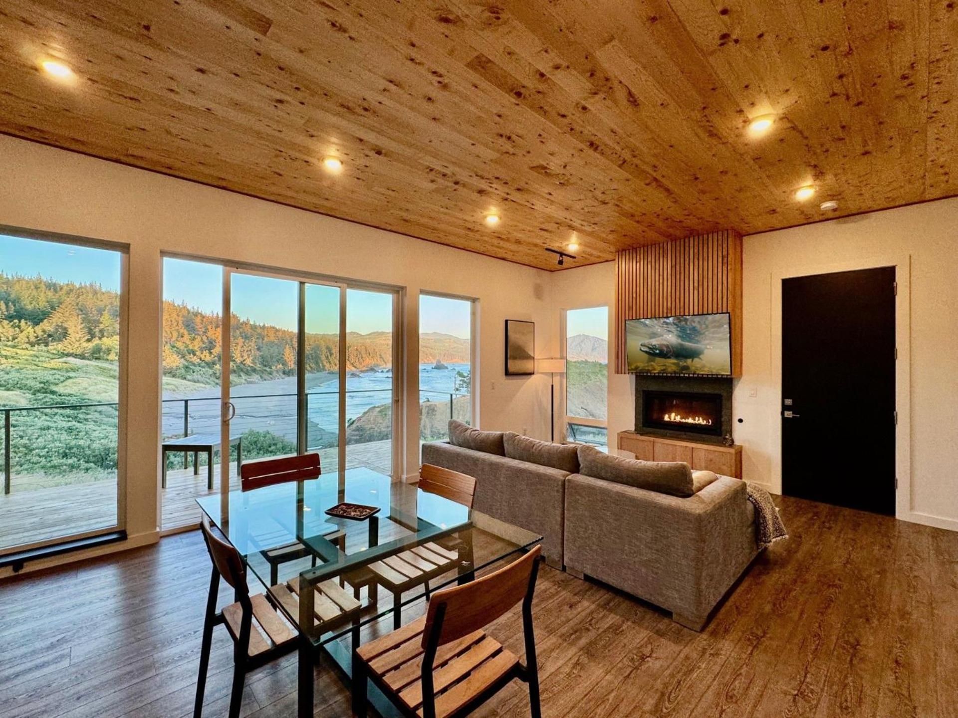 The Cove At Port Orford - 5 Ocean Front Suites Экстерьер фото